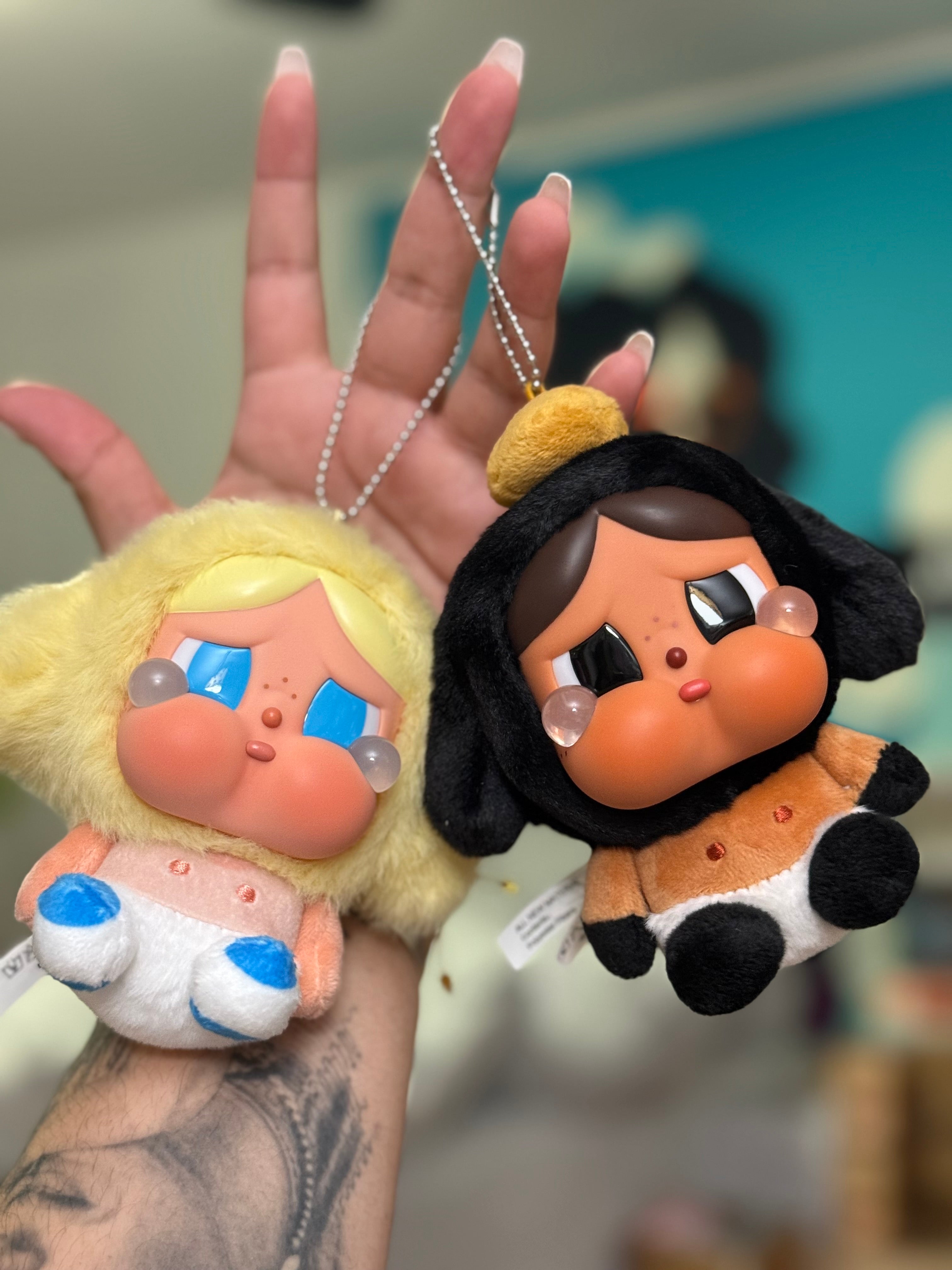 Crying Babe: Shanghai Exhibition Exclusive Pendant