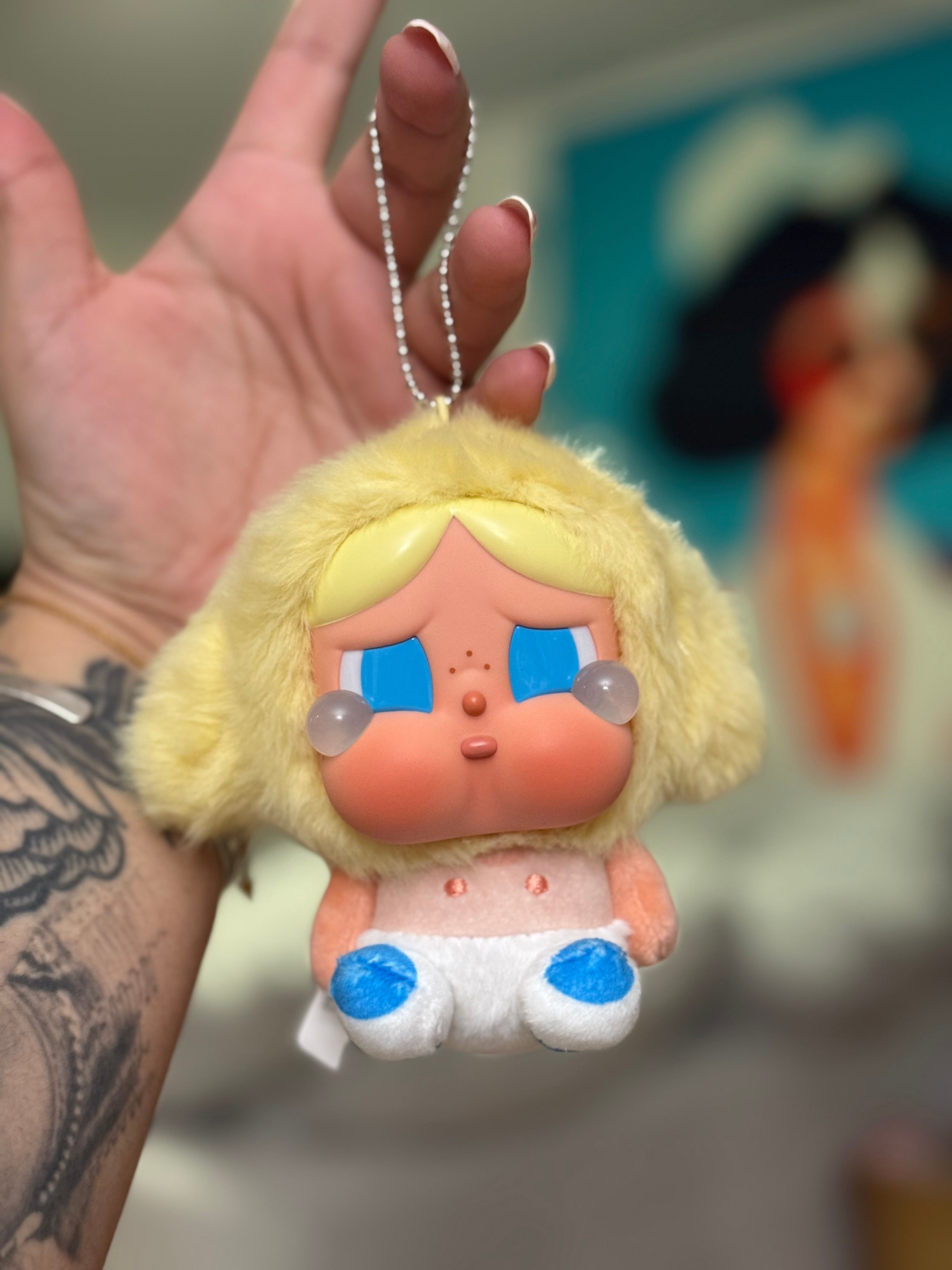 Crying Babe: Shanghai Exhibition Exclusive Pendant